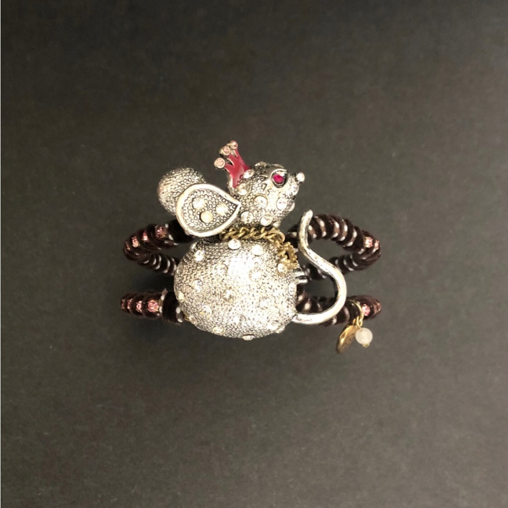 Betsey Johnson Princess mouse bracelet bangle vintage jewelry New without tags
